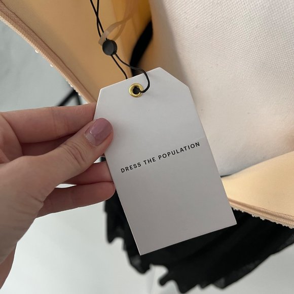 NWT Dress The Population Kady Sequin Block Print Tiered Dress in Cream Black Med - Picture 11 of 11